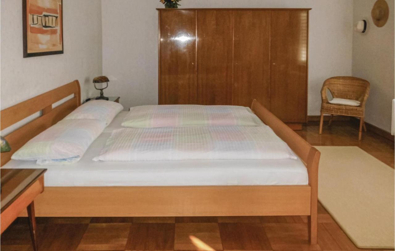 2 Bedroom Gorgeous Apartment In Luebtheen-Garlitz 外观 照片